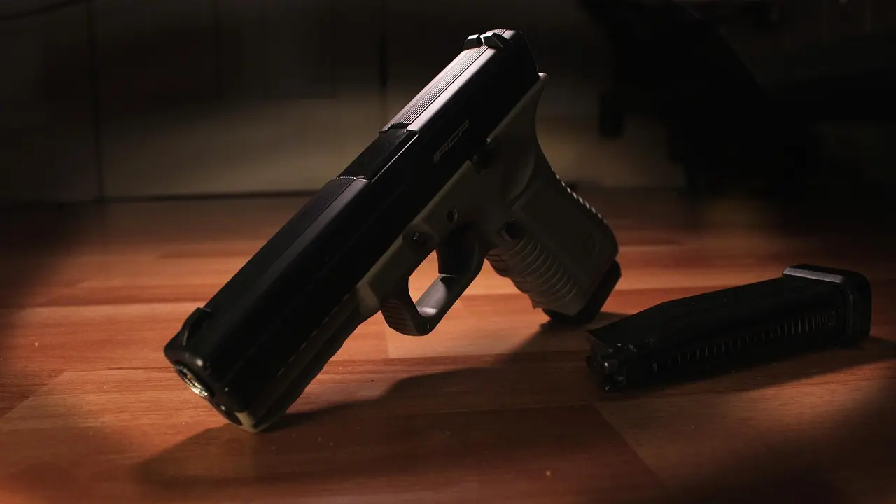 Pistolas Importadas: Guia Completo para Entender Qualidade, Legalidade e Principais Modelos 1 armas pistola 635