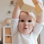 bebe de familia